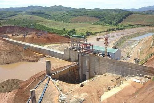 Xem xét rút giấy phép nếu thủy điện vẫn tích nước trái phép