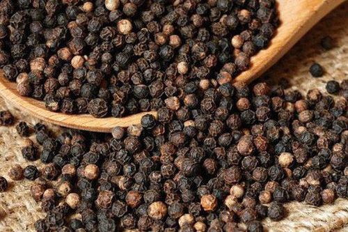 Giá hồ tiêu hôm nay 25/11: Tăng giảm trái chiều ở các vùng trọng điểm