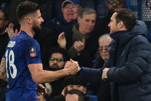 Bài toán nan giải của HLV Lampard mang tên 'Olivier Giroud'