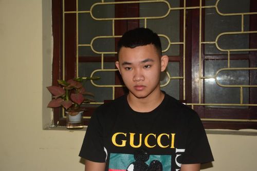Thanh niên 18 tuổi đâm chủ nhà nghỉ để cướp vì nợ nần?