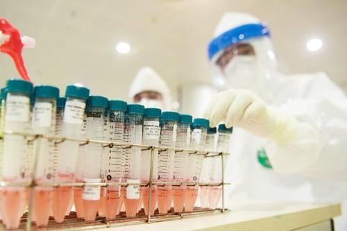 3 ngày, Việt Nam thêm 7.300 người đi cách ly