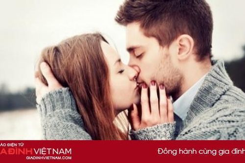 Tại sao lại nhắm mắt khi hôn?