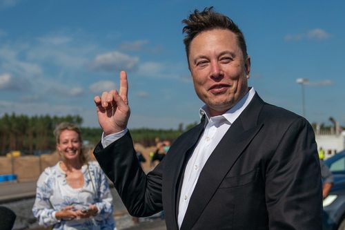 Vượt Bill Gates, tỷ phú Elon Musk trở thành người giàu thứ 2 thế giới