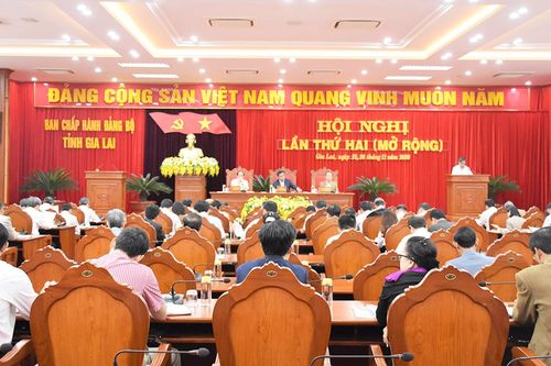 Khai mạc Hội nghị lần thứ 2 Ban Chấp hành Đảng bộ tỉnh Gia Lai khóa XVI