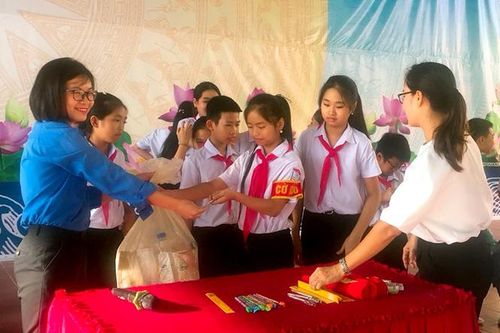 Thành phố chung tay phòng chống rác thải nhựa