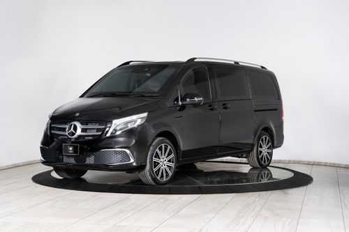 Vừa ra mắt, Mercedes-Benz V-Class đã có phiên bản chống đạn