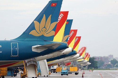 Đề xuất tiếp tục giữ mức giảm 30% thuế đối với nhiên liệu bay trong năm 2021