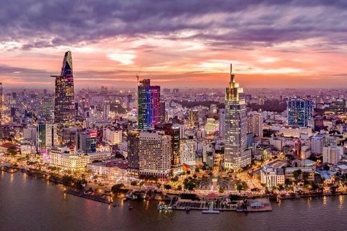 Bloomberg: Việt Nam là quốc gia Đông Nam Á chịu tác động ít nhất bởi Covid-19