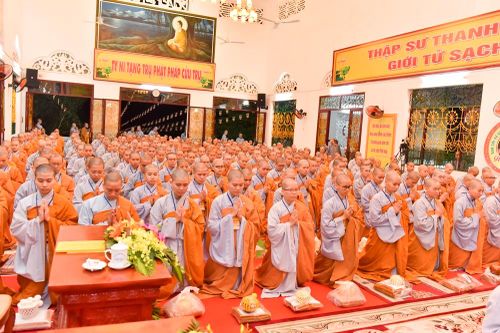 BR-VT : Đại giới đàn Huệ Đăng tấn đàn truyền giới