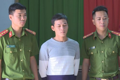 Đắk Lắk: Cầm dao đâm liên tiếp chủ nợ vì bị đòi tiền