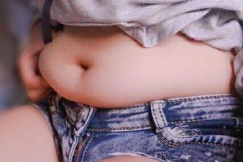 Phụ nữ sau 35 tuổi, nếu xuất hiện dấu hiệu '2 to 3 nhỏ' thì chứng tỏ cơ thể đang lão hóa nhanh