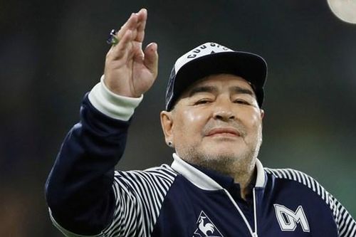 Huyền thoại bóng đá Diego Maradona qua đời