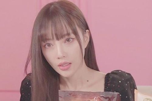 Nghệ sĩ Trung Quốc vướng bê bối sẽ bị cấm livestream