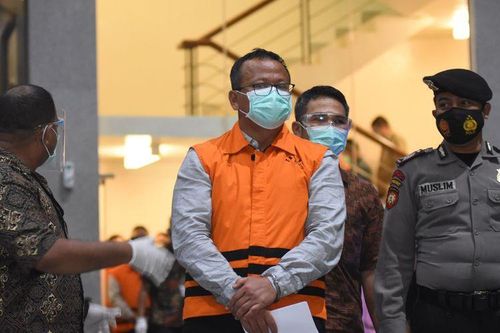 Bộ trưởng Indonesia bị bắt vì nghi nhận hối lộ