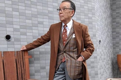 Cụ ông 76 tuổi mặc suit đẹp như fashionista