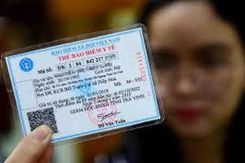 Công ty nợ tiền bảo hiểm, thẻ BHYT có được gia hạn?