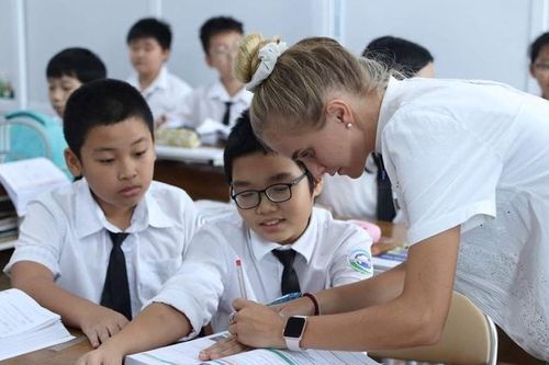 Ký kết chiến lược giữa trường phổ thông và sư phạm để phát triển đội ngũ