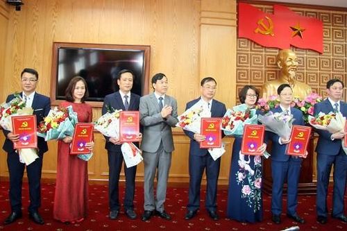 Ban Thường vụ Tỉnh ủy Lai Châu công bố các quyết định của về công tác cán bộ