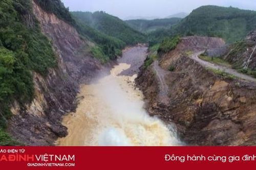 Phạt 500 triệu đồng đối với thủy điện tích nước trái phép ở Huế