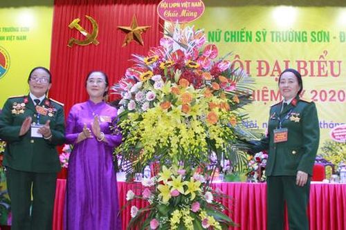 Tiếp lửa truyền thống nữ chiến sỹ Trường Sơn
