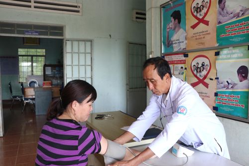 An Khê quan tâm nâng cao chất lượng khám-chữa bệnh