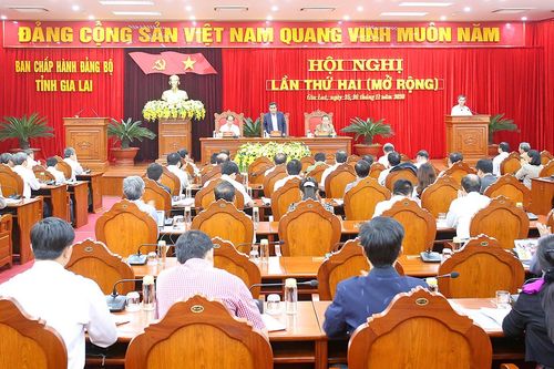 Bí thư Tỉnh ủy Gia Lai Hồ Văn Niên: Tập trung thực hiện hiệu quả các chỉ tiêu nhiệm vụ năm 2021