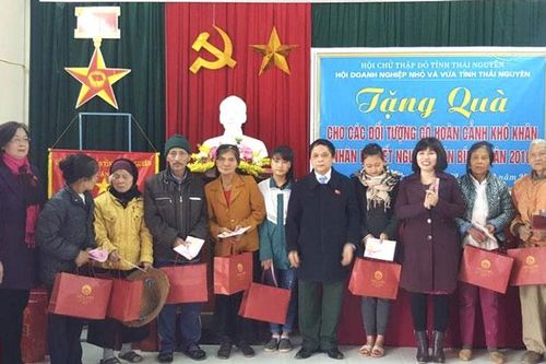 Những doanh nhân có tấm lòng nhân ái