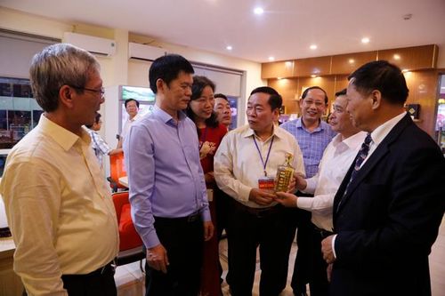 Sở Công thương Vĩnh Phúc : Khai mạc Triển lãm quảng bá làng nghề truyền thống gắn với sản phẩm du lịch Vĩnh Phúc 2020
