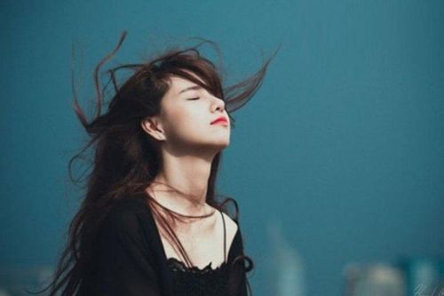 7 sự thật 'cay đắng' mà đàn bà phải đối mặt mới có thể sống tốt