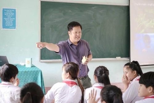 Thôi chức Hiệu trưởng Đại học Phú Xuân, TS Đàm Quang Minh nhận ngay nhiệm vụ mới