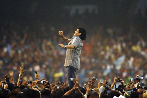 Maradona và cuộc đời giữa hai thái cực