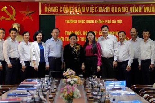 HĐND TP Hà Nội và tỉnh Vĩnh Phúc trao đổi, chia sẻ kinh nghiệm nâng cao chất lượng hoạt động