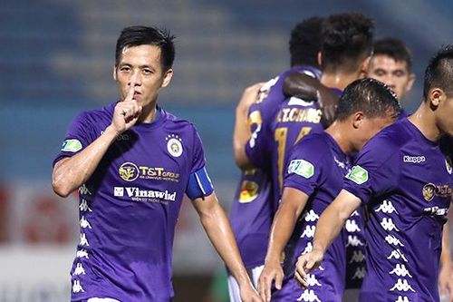 Văn Quyết trở lại tuyển Việt Nam, sáng giá Quả bóng Vàng