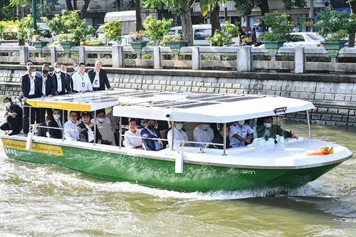 Thái Lan đưa vào hoạt động dịch vụ tàu thủy chở khách chạy điện