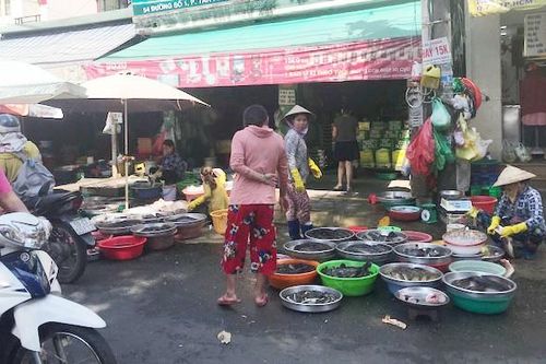 Quyết lập lại trật tự nhưng cần tạo sinh kế