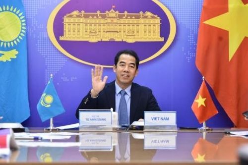 Kazakhstan mong muốn hợp tác với Việt Nam trong lĩnh vực phòng chống Covid-19