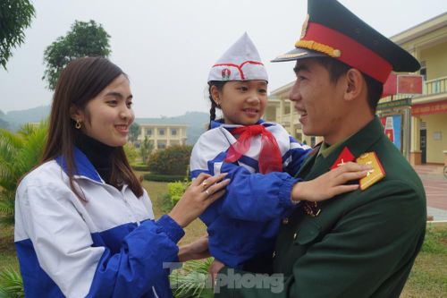 Xây đắp niềm tin, trách nhiệm cho thanh niên Quân đội