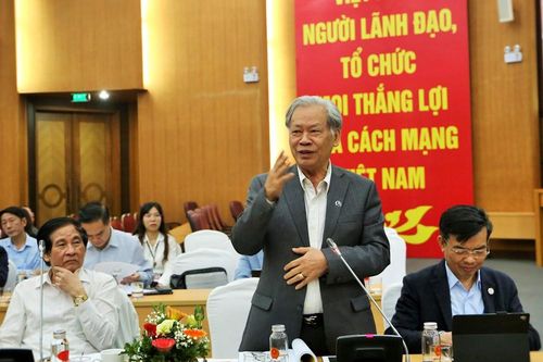 Không thể cãi cọ nhau 10 m2 đất cũng đưa lên Thủ tướng