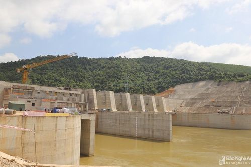 Cử tri Anh Sơn băn khoăn về dự án hồ chứa nước Bản Mồng