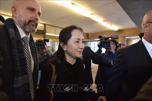 Vụ dẫn độ CFO Huawei: Nhân chứng 'đổi hướng' lời khai