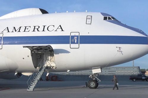 Boeing nhận hợp đồng hỗ trợ 'máy bay ngày tận thế'