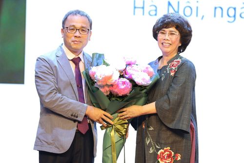 2 người phụ nữ quyền lực giao lưu với thầy và trò Trường Đại học Y Hà Nội