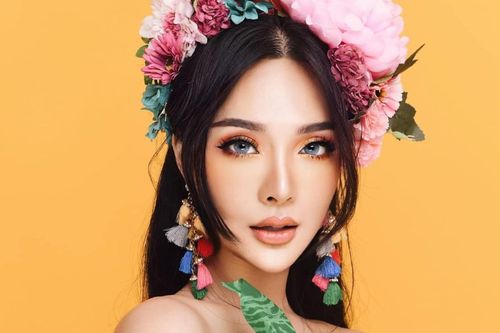 Ý kiến trái chiều xung quanh câu chuyện một thí sinh từ bênh vực quay sang anti Hương Giang