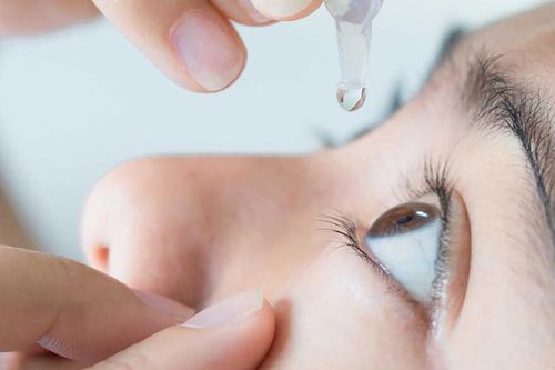 Đau mắt đỏ và đau mắt hột dễ nhầm lẫn, gây khó khăn trong điều trị