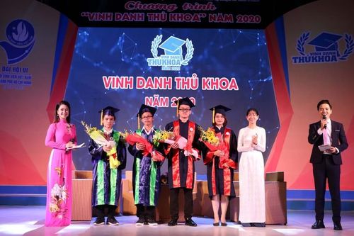TP.HCM vinh danh 60 thủ khoa