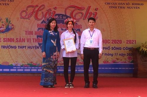 100 thí sinh tham gia Hội thi Rung chuông vàng