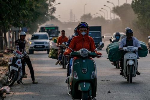 Đêm nay, miền Bắc trở rét, miền Trung sắp mưa rất to