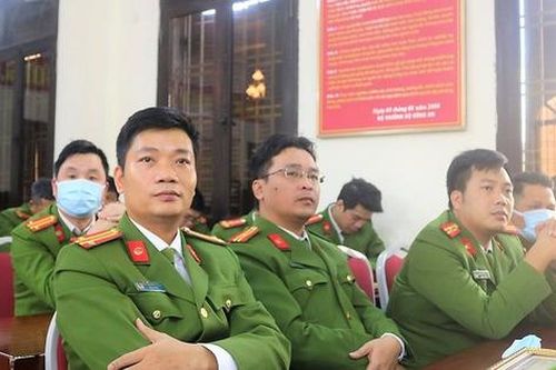 Bắt giữ nhóm 'giang hồ nhí' đi cướp lấy tiền chơi game ở Hải Phòng