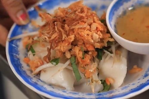 Thử món bánh đúc mặn ở Tiền Giang