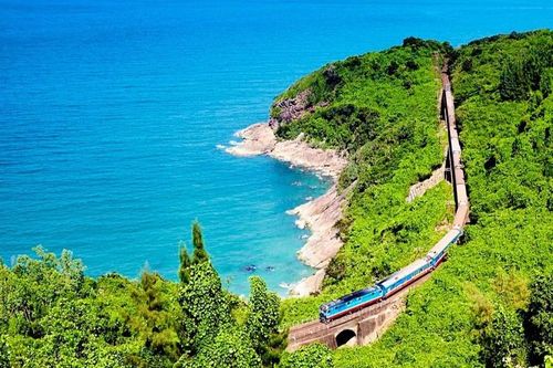 Việt Nam có tuyến đường sắt vào top đẹp nhất thế giới